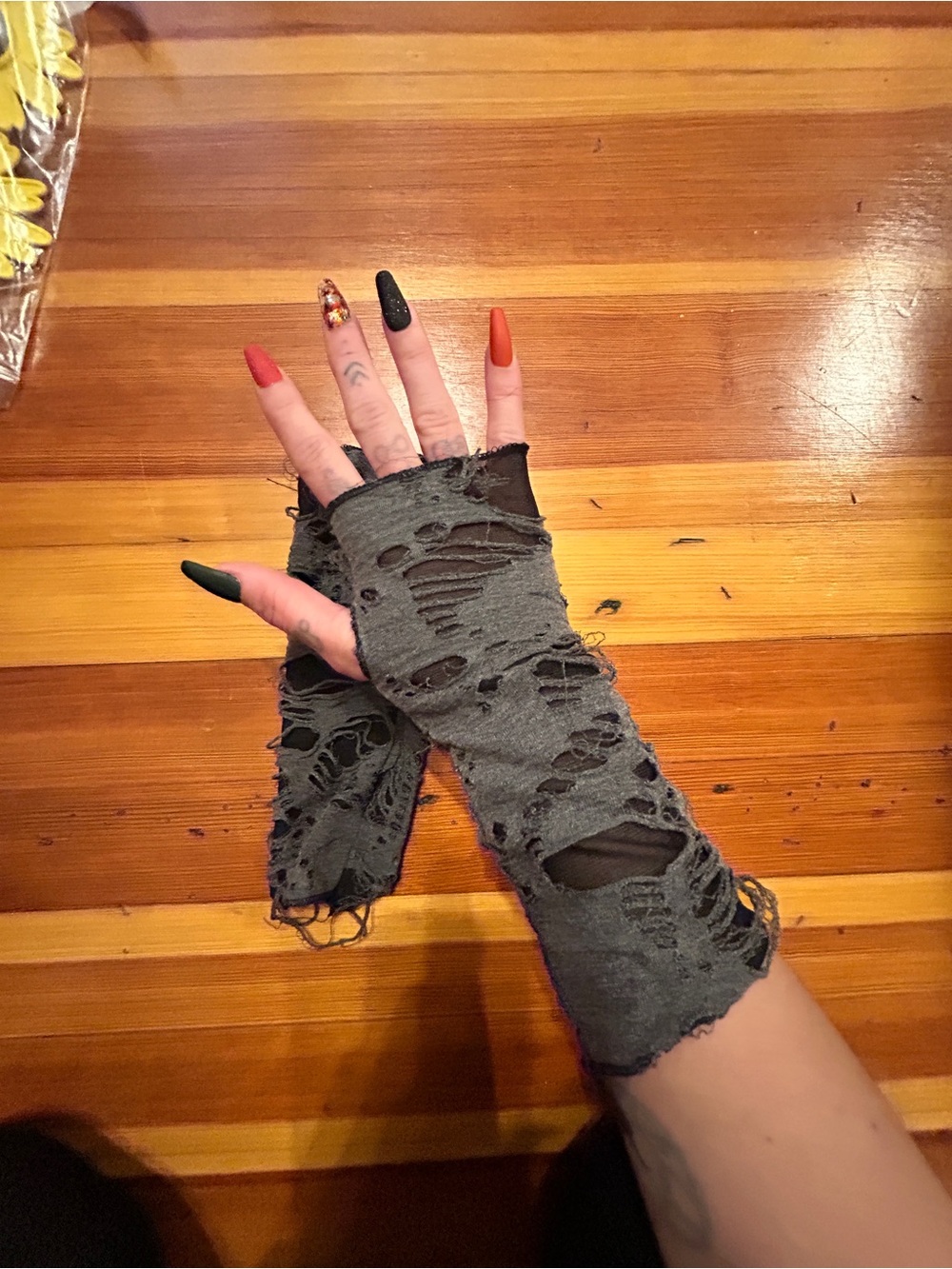 Grunge hand warmers